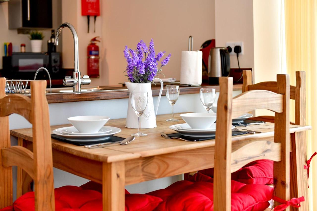 סוואנסי Meridian Quay Apartments, By Jsw Short Stay מראה חיצוני תמונה