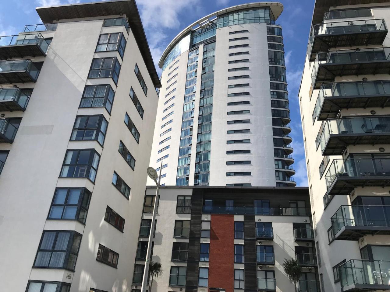 סוואנסי Meridian Quay Apartments, By Jsw Short Stay מראה חיצוני תמונה